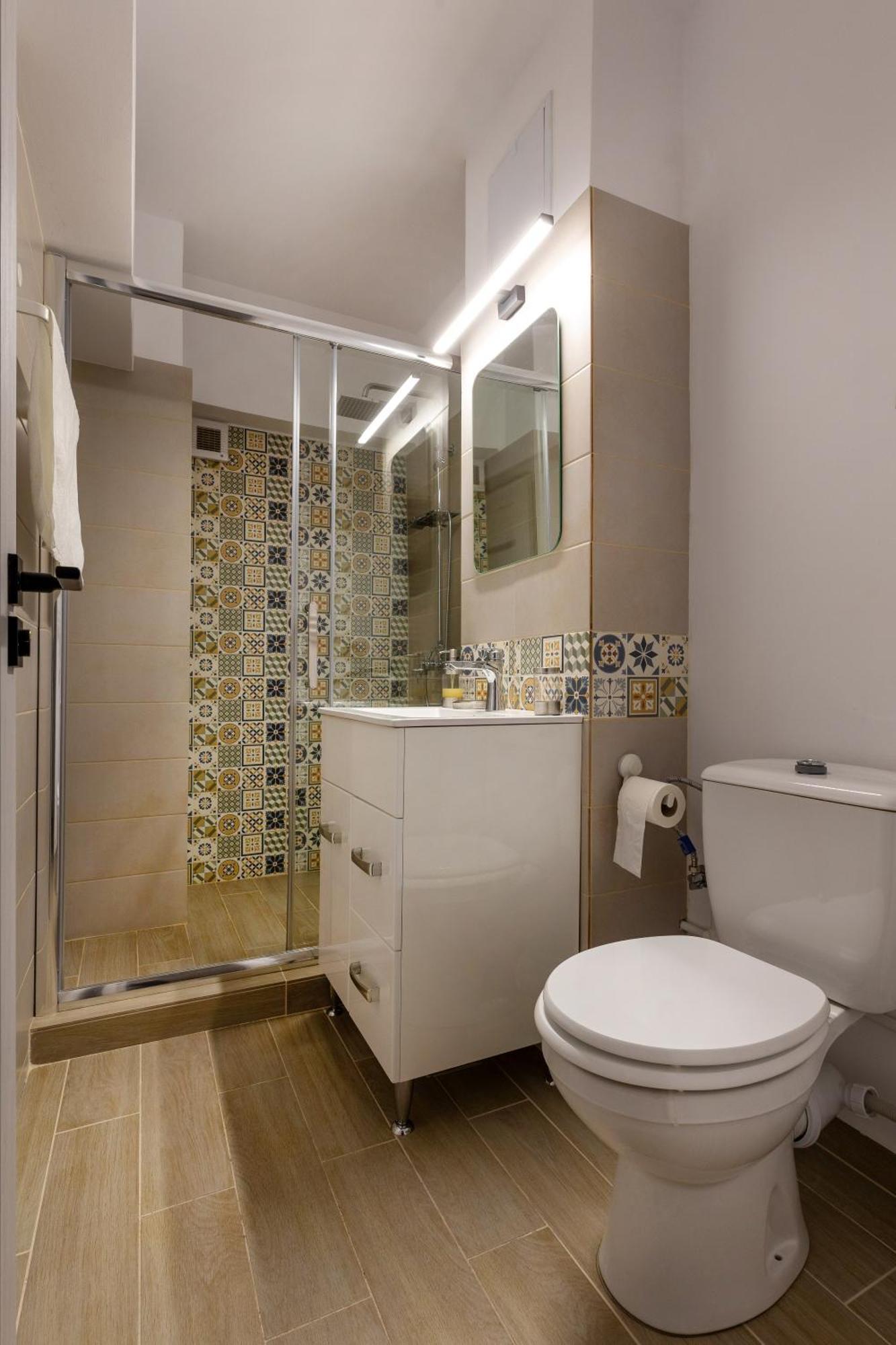 Minerva Studio Craiova Apartment ภายนอก รูปภาพ