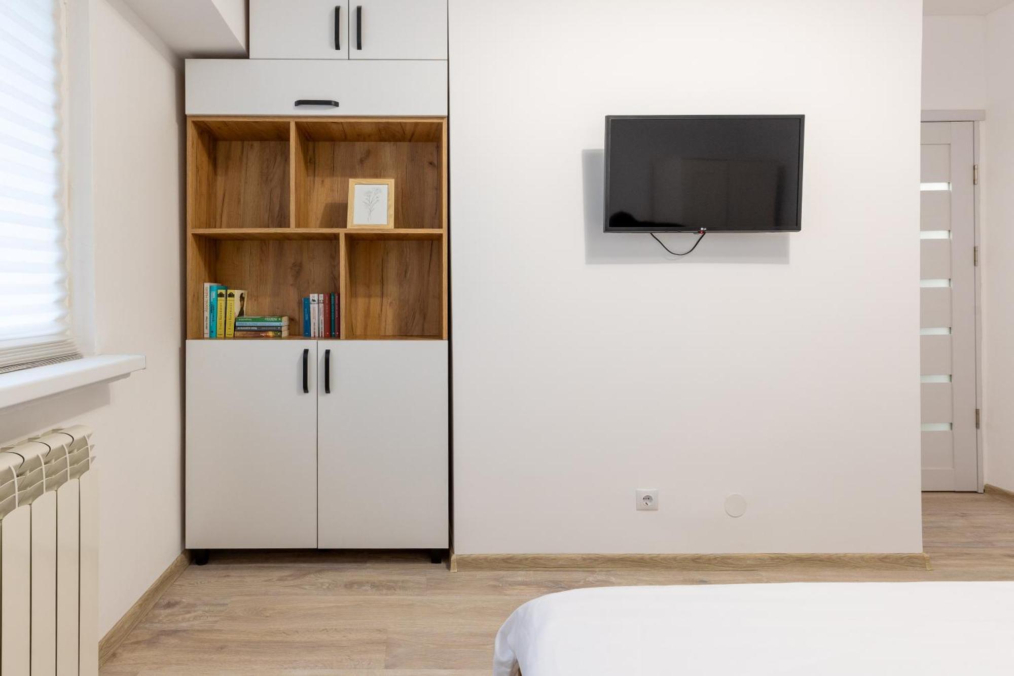 Minerva Studio Craiova Apartment ภายนอก รูปภาพ